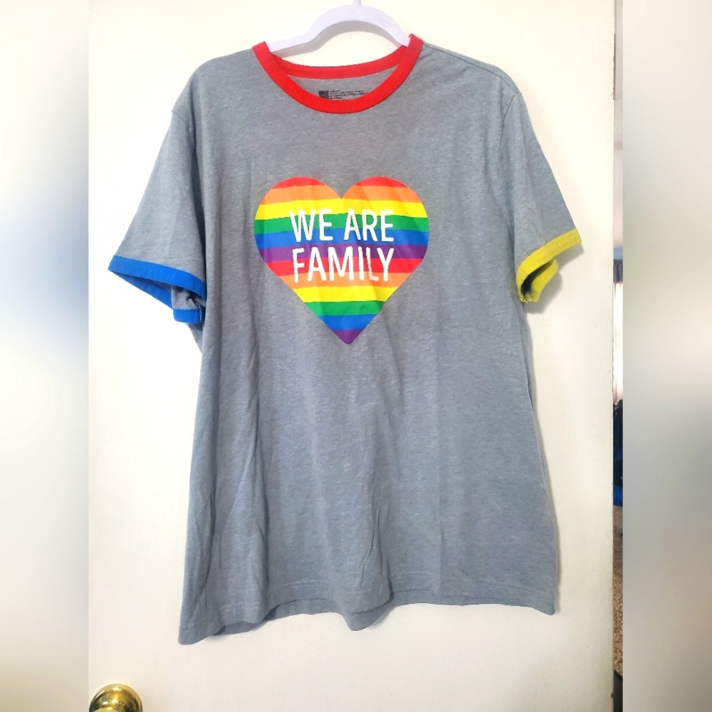 Pride tee